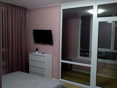 квартира за адресою Олександра Олеся вул., 10