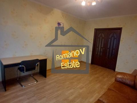 квартира за адресою Богатирська вул., 2