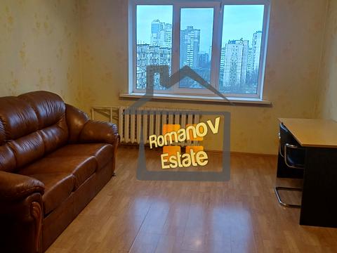 квартира за адресою Богатирська вул., 2