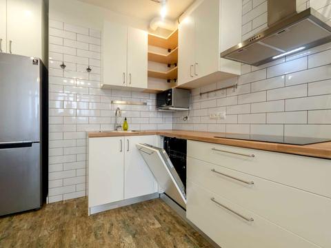 квартира за адресою Євгена Сверстюка вул. (Марини Раскової), 6-В