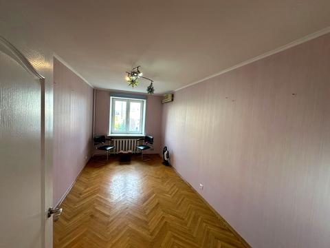 квартира за адресою Олександра Довженка вул., 14/1