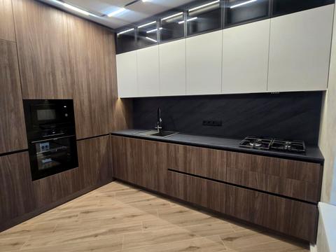 будинок за адресою Леонтовича вул., 12