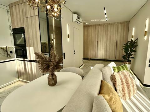 квартира по адресу 24 Августа ул., 11