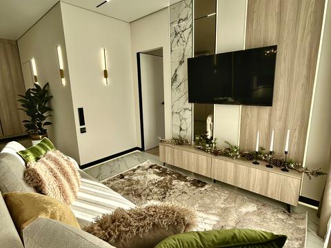 квартира по адресу 24 Августа ул., 11