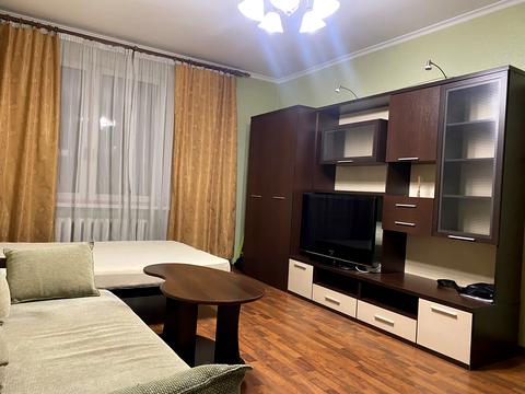 квартира за адресою Феодосійський пров., 14