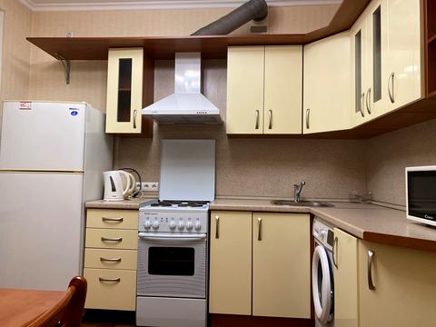 квартира за адресою Феодосійський пров., 14