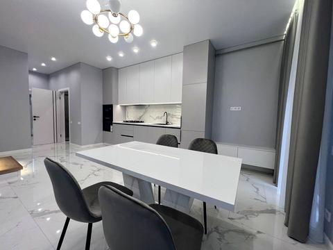 будинок за адресою Приозерна вул.