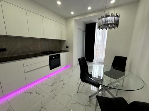 квартира по адресу Співдружності ул., 5