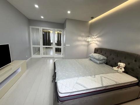 квартира по адресу Співдружності ул., 5