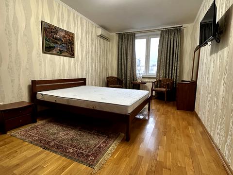 квартира по адресу Полтавская ул., 10