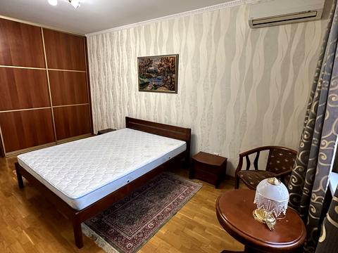 квартира по адресу Полтавская ул., 10