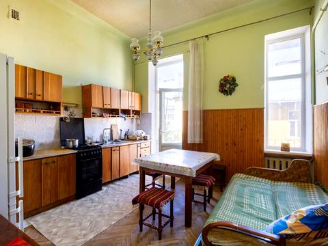 квартира за адресою Сергія Єфремова вул., 51