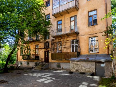 квартира за адресою Сергія Єфремова вул., 51