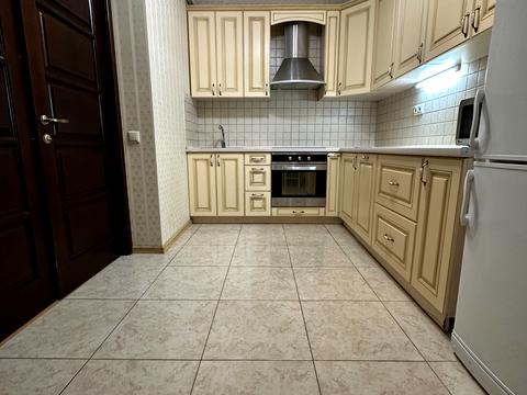 квартира по адресу Полтавская ул., 10