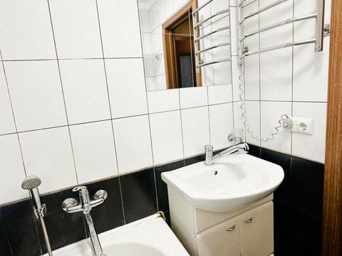 квартира за адресою Привокзальна вул., 5