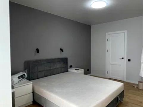 квартира за адресою Набережна Перемоги вул., 42