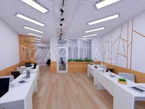 комерційна за адресою Євгена Коновальця вул. (Щорса), 36д