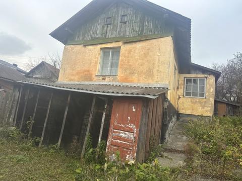 будинок за адресою Богдана Хмельницького вул.