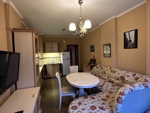 квартира за адресою Гранітна вул., 1