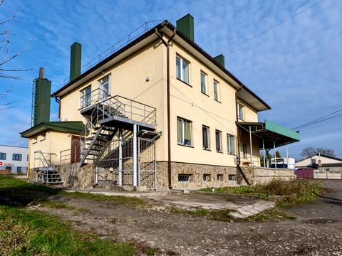 коммерческая по адресу Травнева, 1а