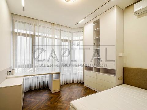 квартира по адресу Болсуновская ул. (Сергея Струтинского), 2