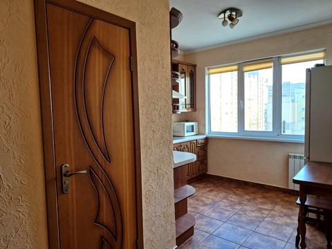 квартира за адресою Рональда Рейгана вул., 30-А