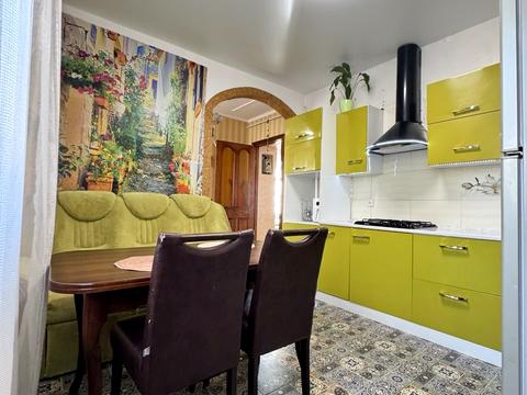 квартира за адресою Богдана Хмельницького вул., 11