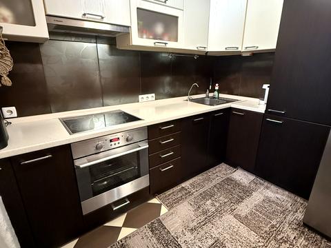 квартира за адресою Володимира Івасюка просп. (Героїв Сталінграду), 14