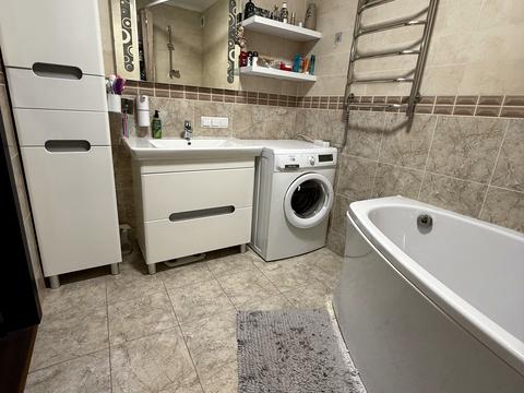 квартира за адресою Володимира Івасюка просп. (Героїв Сталінграду), 14