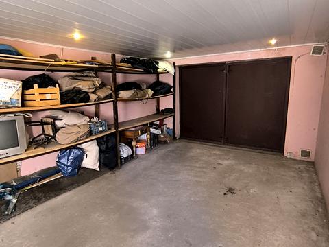 паркоместо по адресу Просветительская ул., 3