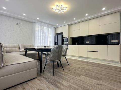 квартира за адресою Олександра Олеся вул., 10