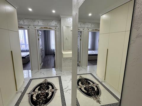 квартира за адресою Олександра Олеся вул., 10