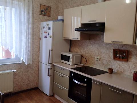 квартира за адресою Сергія Данченка вул., 1