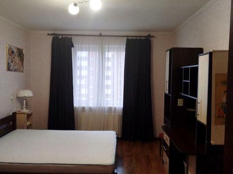 квартира за адресою Сергія Данченка вул., 1