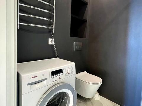 квартира за адресою Соборності просп. (Возз'єднання), 17 к2