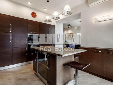 квартира по адресу Андрея Верхогляда ул. (Михайла Драгомирова), 3