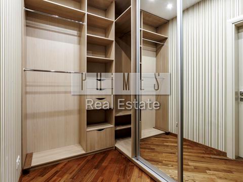 квартира по адресу Андрея Верхогляда ул. (Михайла Драгомирова), 3