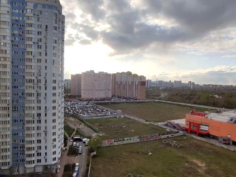 квартира по адресу Драгоманова ул., 2