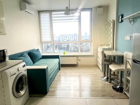 квартира за адресою Соборності просп. (Возз'єднання), 17 к2