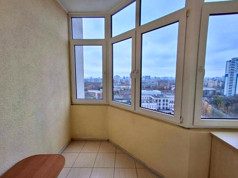 квартира за адресою Авіаконструктора Ігоря Сікорського вул. (Танкова), 4-Б