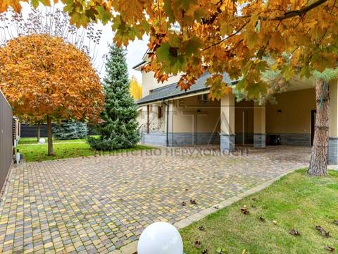 будинок за адресою Спортивна вул., 25