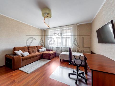 квартира за адресою Голосіївський просп. (40-річчя Жовтня), 30-В