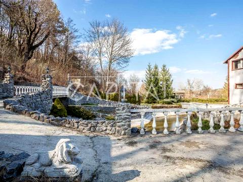 дом по адресу підгірна