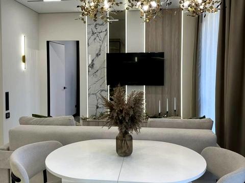 квартира по адресу 24 Августа ул., 1