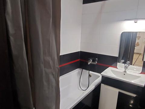 квартира за адресою Незалежної України вул. (40 років Радянської України), 86-А