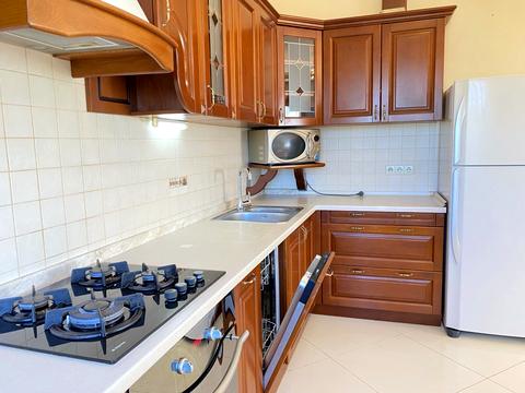 квартира за адресою Івана Дяченка вул., 20Б