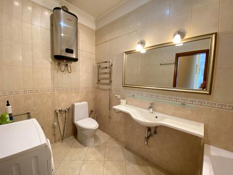 квартира за адресою Івана Дяченка вул., 20Б