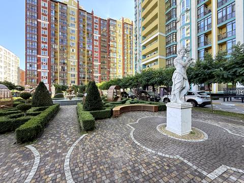 квартира за адресою Українська вул., 83