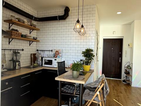 квартира за адресою Українська вул., 83