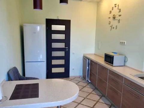 квартира за адресою Білоруська вул., 3